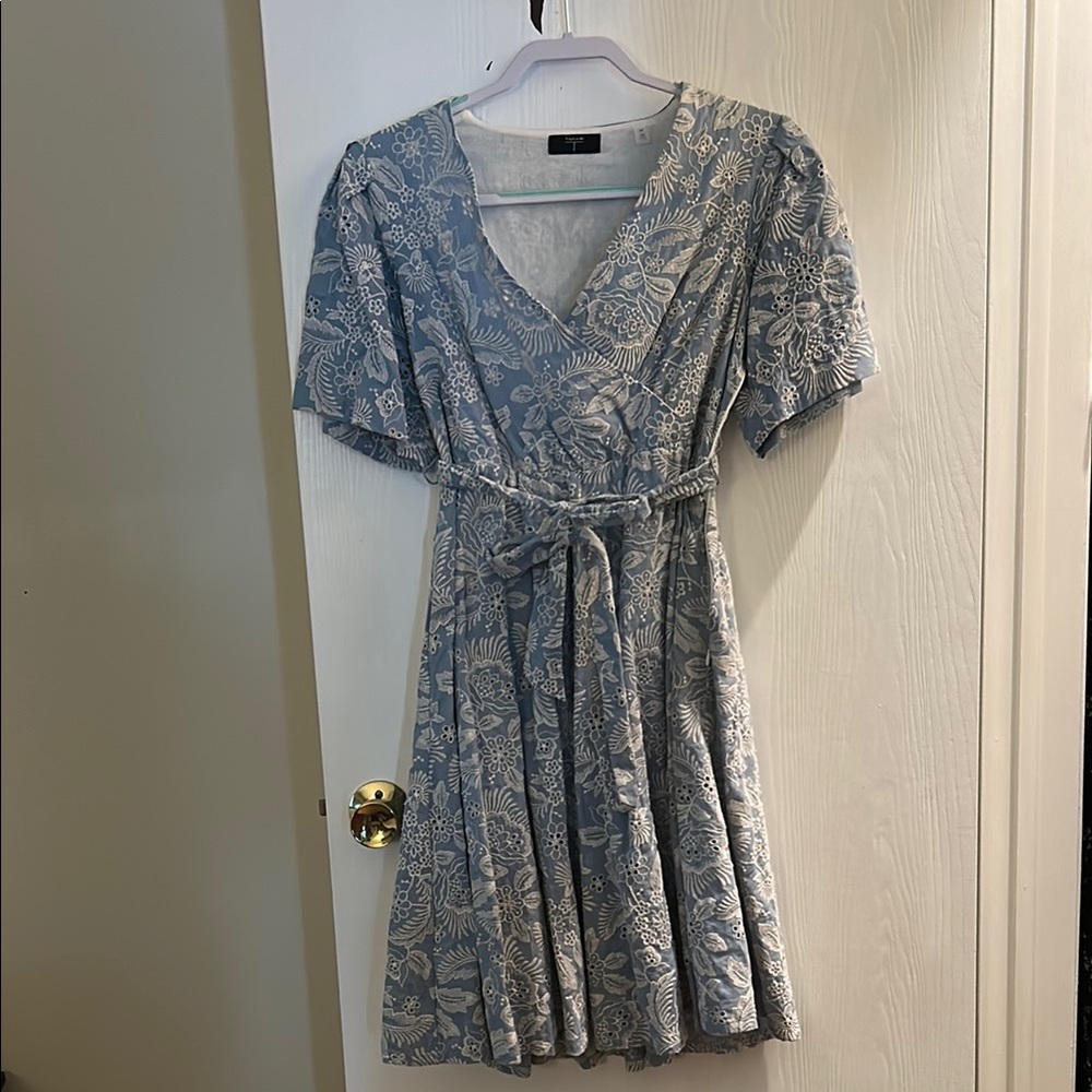 Tahari Blue and White Floral Midi Dress